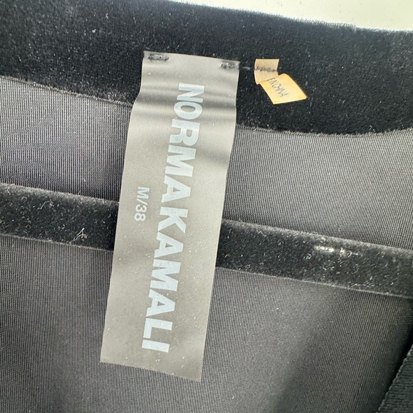 Norma Kmali V-Neck Velvet Rectangle Gown Sleeveless Black Size M NWT - Picture 11 of 12